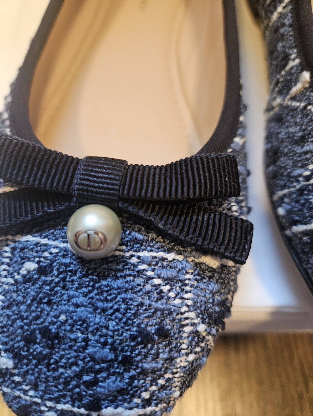DIOR Blue Denim and White Cannage Tweed Pearl Bow Ballet Size 39 - Picture 3 of 8